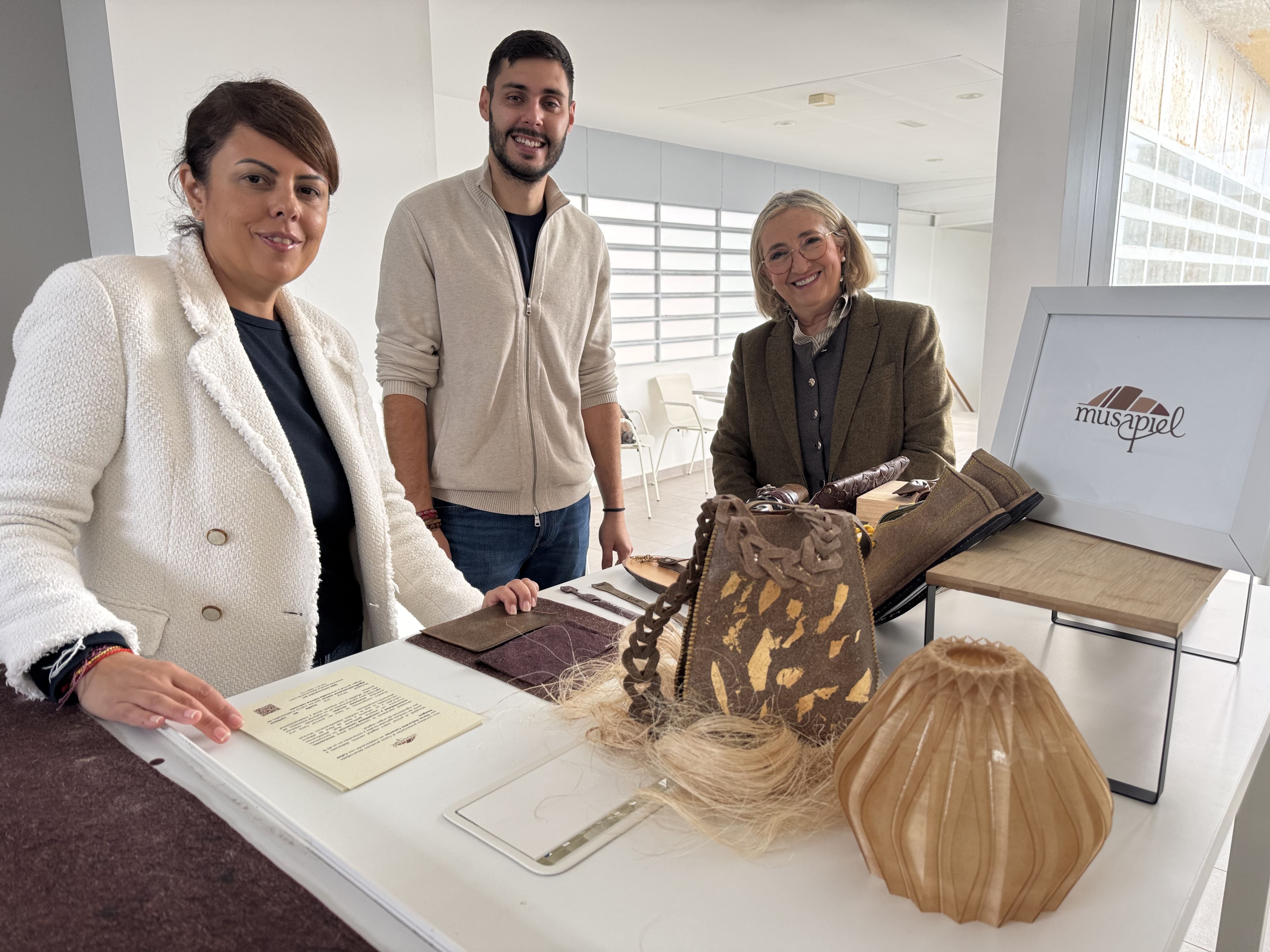 Foto de <p>De residuo agr&iacute;cola a pasarela internacional: las fibras de platanera de Gran Canaria llegan a Berl&iacute;n</p>
